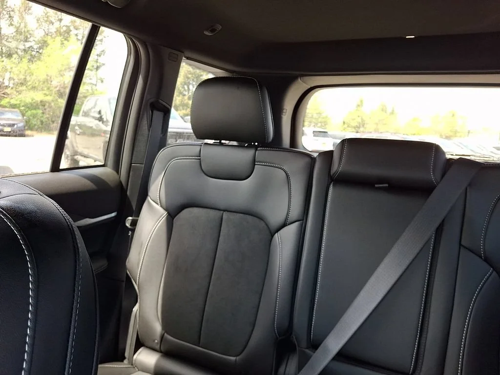 New 2026 Bright White Clearcoat Jeep Laredo Altitude image 13