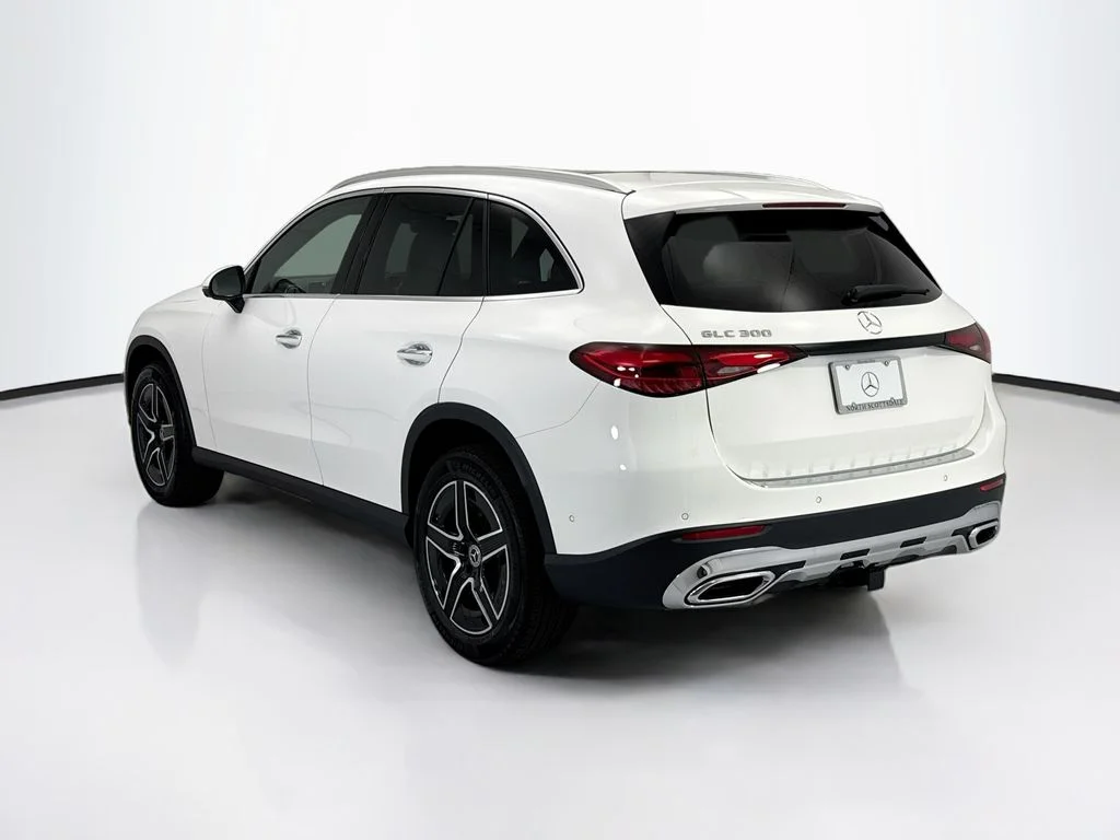 New 2026 White Mercedes-Benz GLC 300 image 7