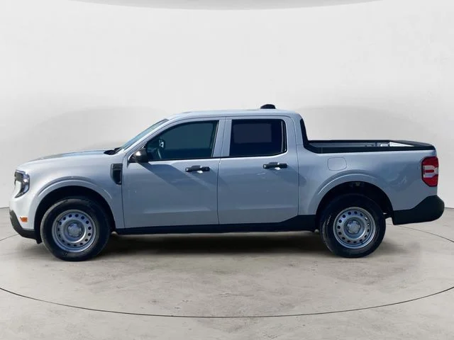 New 2026 White Metallic Ford XL image 8