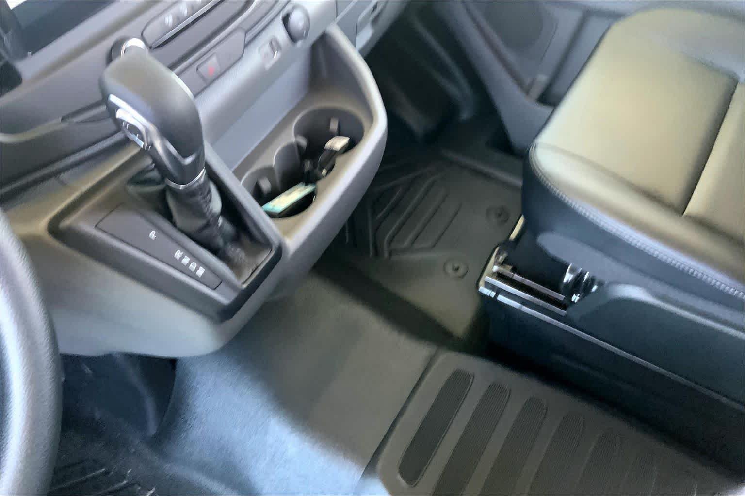 New 2026 Oxford White Ford Passenger Van XL image 8