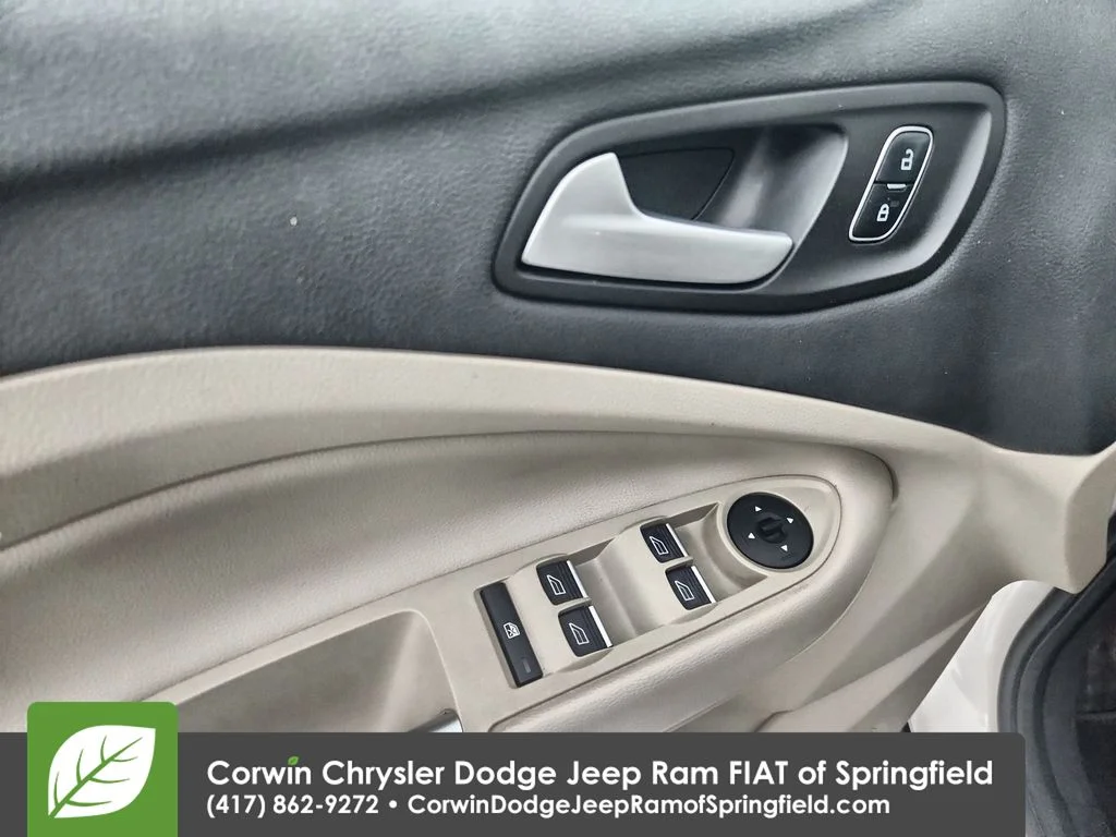 Used 2017 White Ford SE image 20
