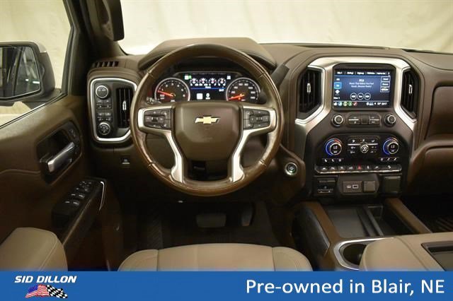 Used 2021 Silver Ice Metallic Chevrolet LTZ image 5