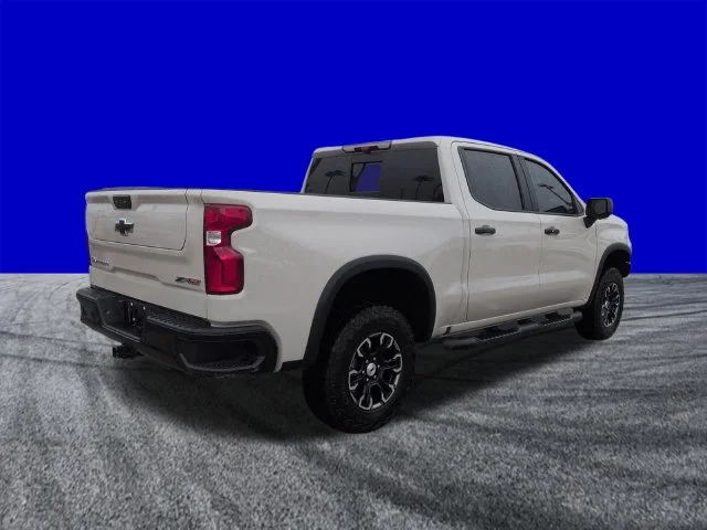 Used 2026 White Chevrolet ZR2 image 4