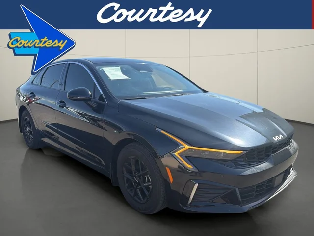 2025 Kia K5 LXS