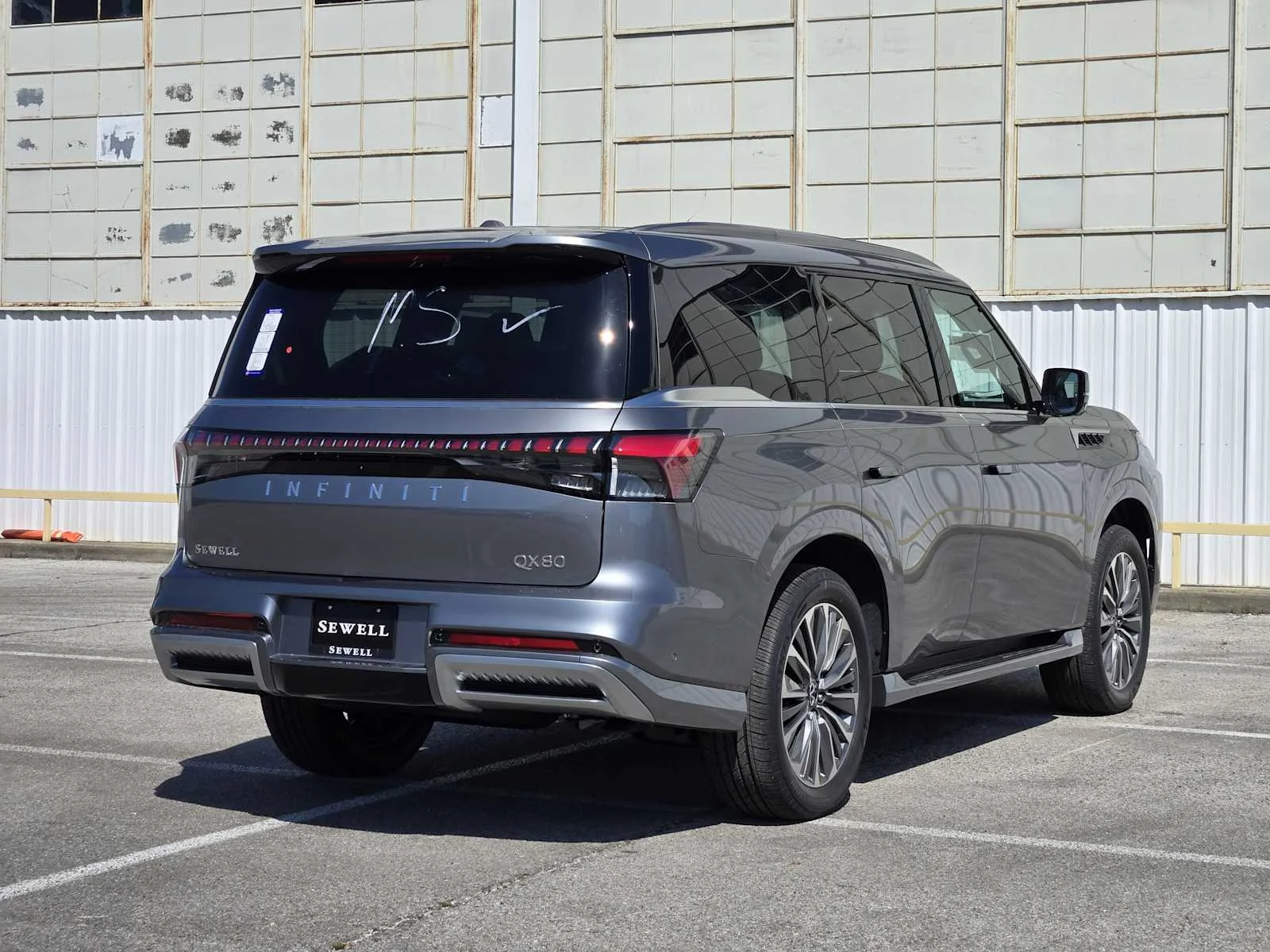 New 2026 DYNAMIC METAL INFINITI Luxe 2WD image 4