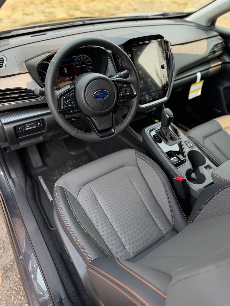 New 2026 MAGNETITE GRAY PEARL Subaru Limited Hybrid image 42