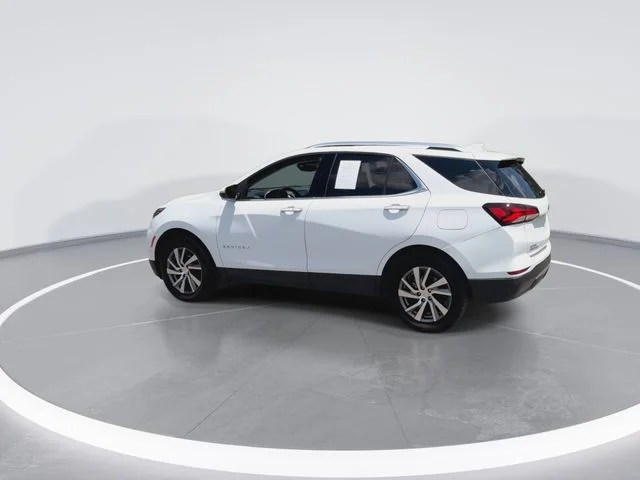 Used 2024 White Chevrolet Premier image 7