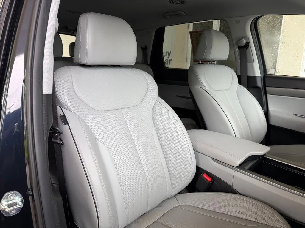 Used 2024 White Hyundai SEL image 20