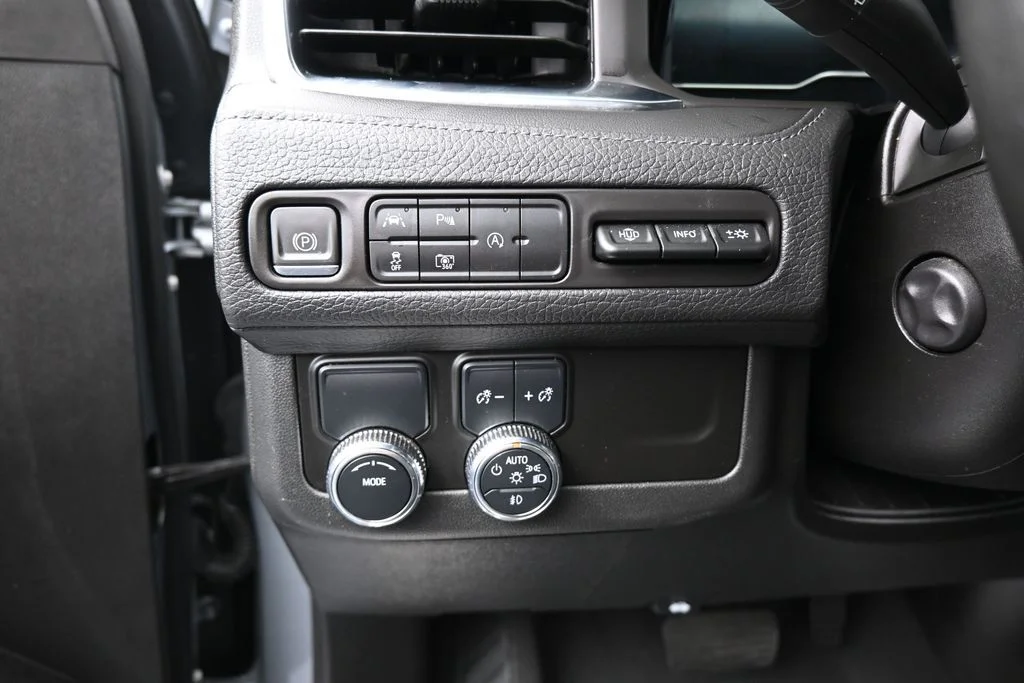 Used 2024 Sterling Metallic GMC Denali image 13