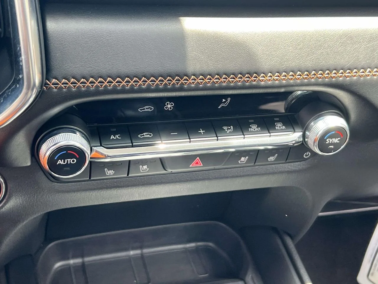 Certified Used 2025 Wind Chill Pearl Mazda 2.5 S Premium Plus Package image 42