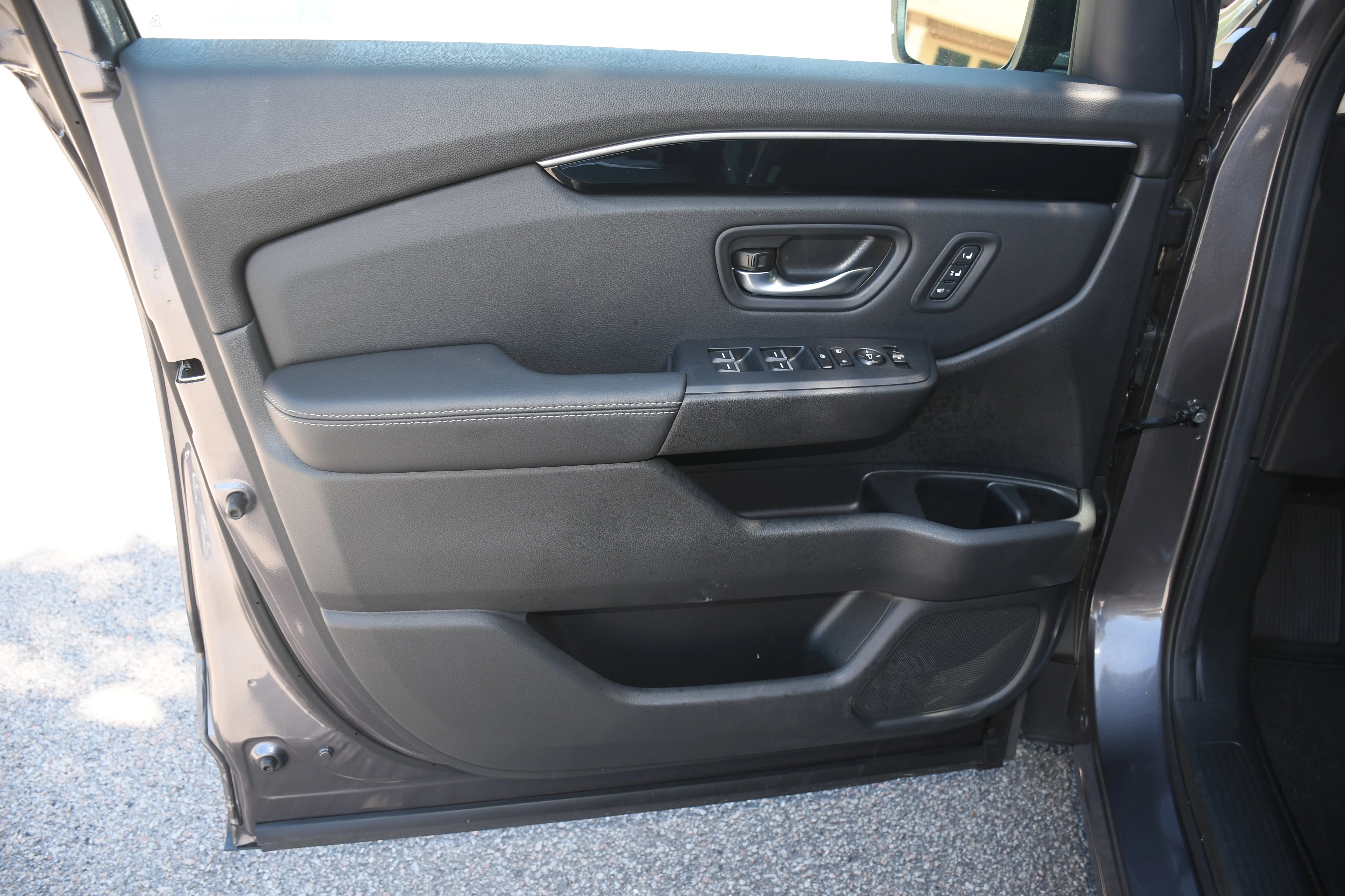 2025 Honda Pilot EX-L - Photo 9