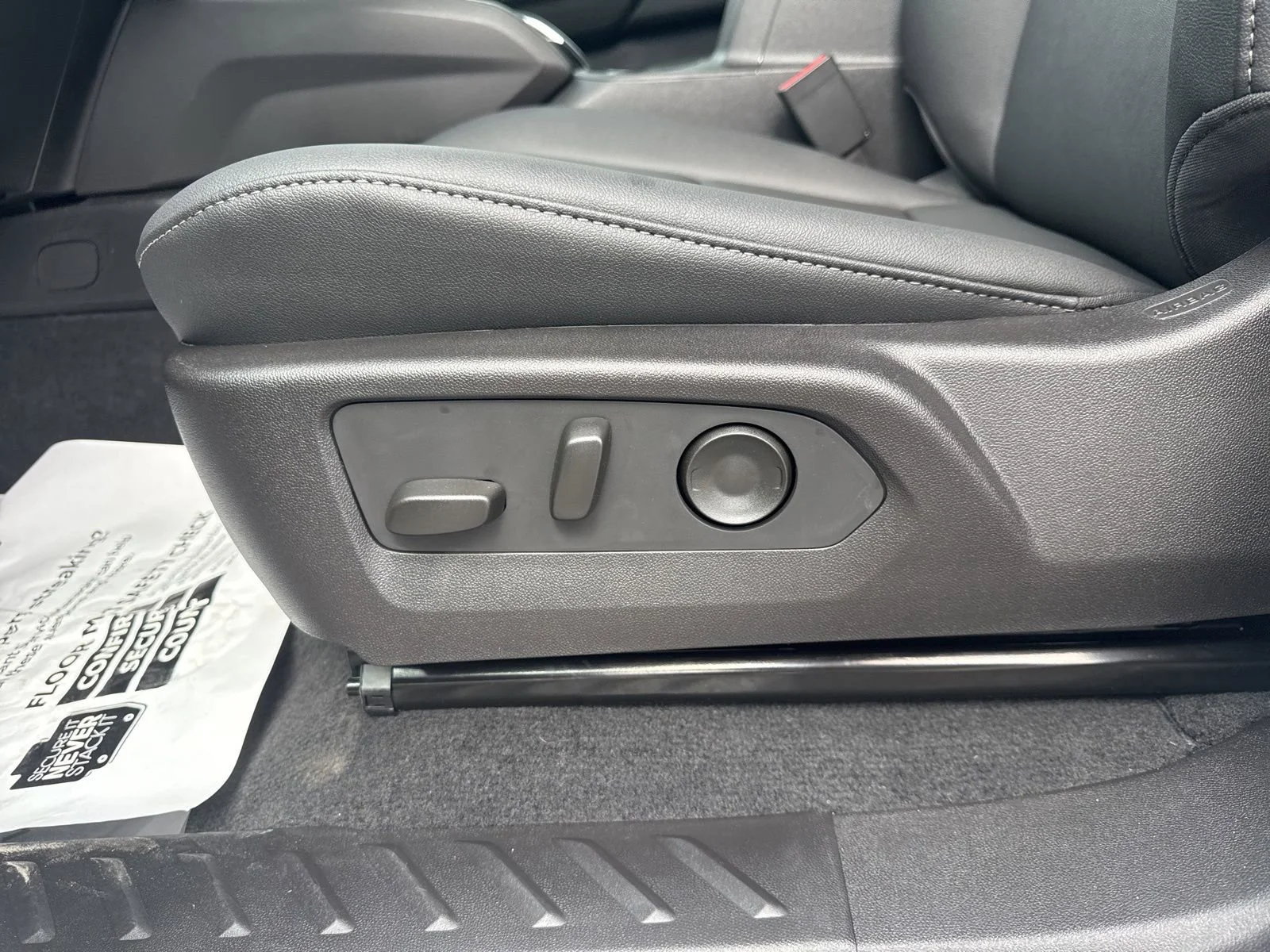 2026 GMC Canyon Elevation - Photo 13