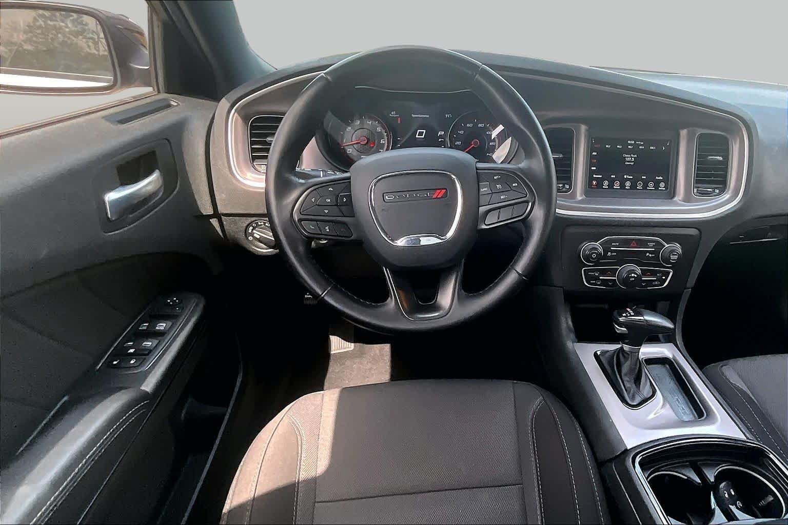 Used 2022 Triple Nickel Clearcoat Dodge SXT image 5