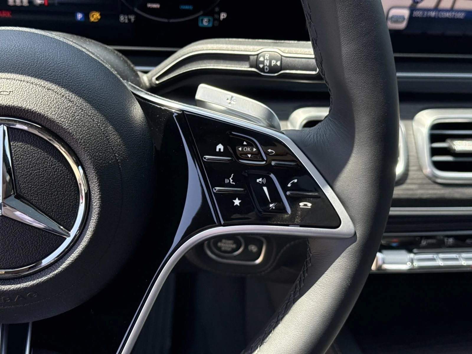 New 2026 Black Mercedes-Benz GLE 350 image 16
