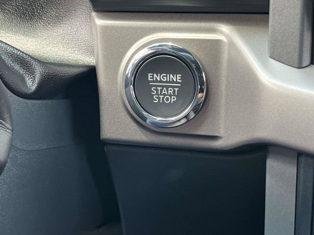 Certified Used 2025 Brown Ford XLT image 25