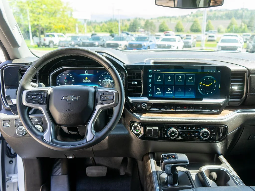 Used 2024 White Chevrolet RST image 13