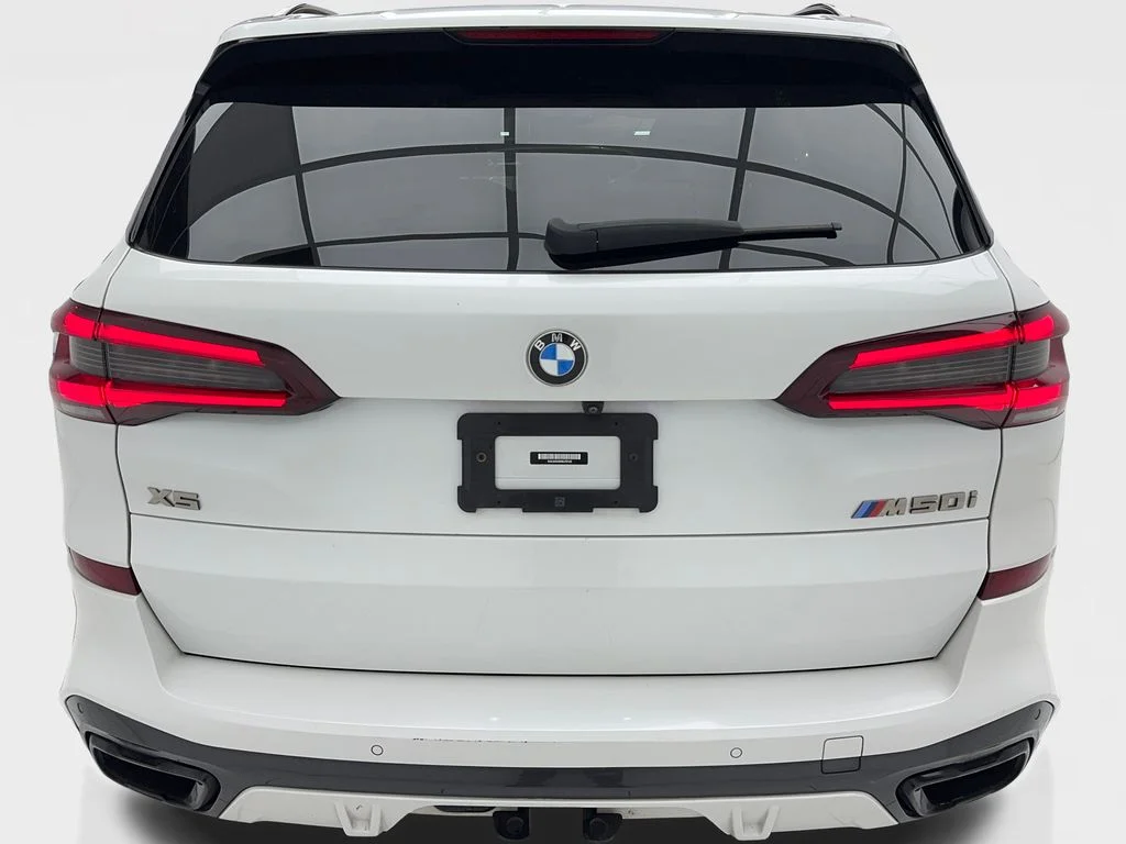 2022 BMW X5 M50i - Photo 11