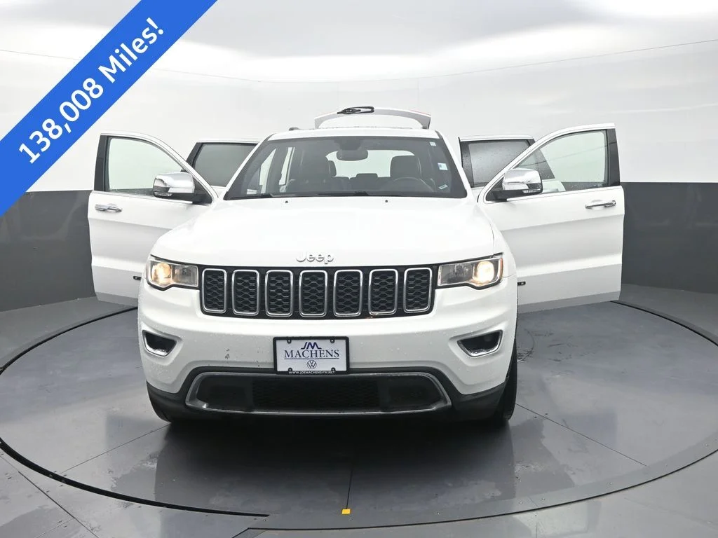 Used 2018 White Jeep Limited image 2