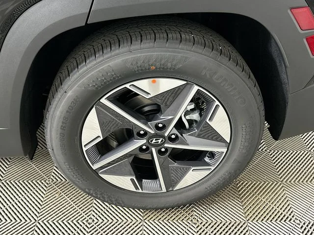 New 2026 Hyundai TUCSON SEL