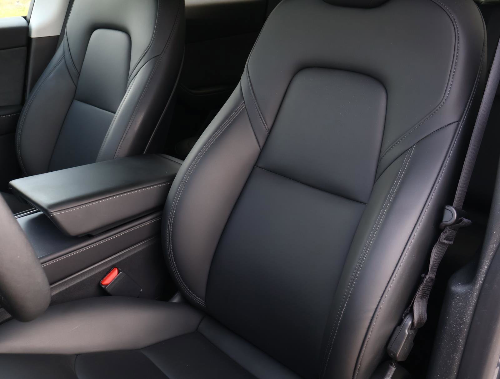 2023 Tesla Model Y Long Range - Photo 11