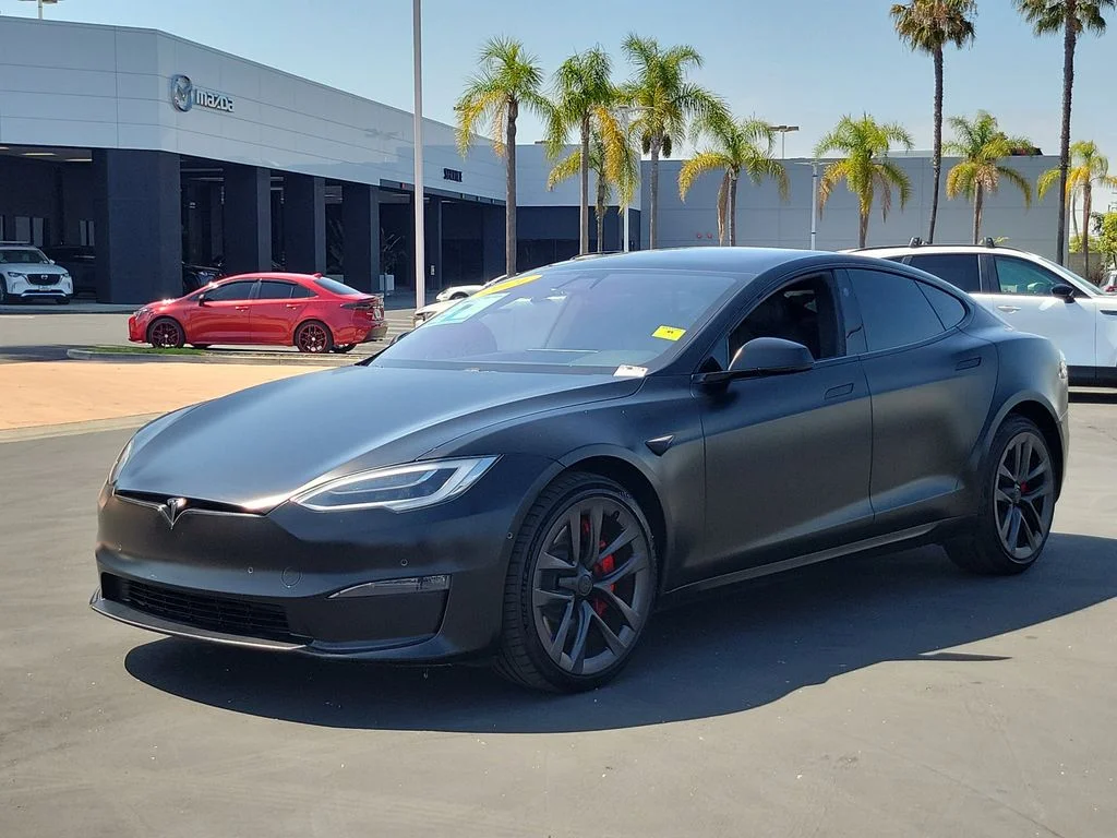 Used 2021 Solid Black Tesla Plaid image 27