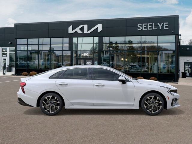 New 2026 White Kia EX image 7