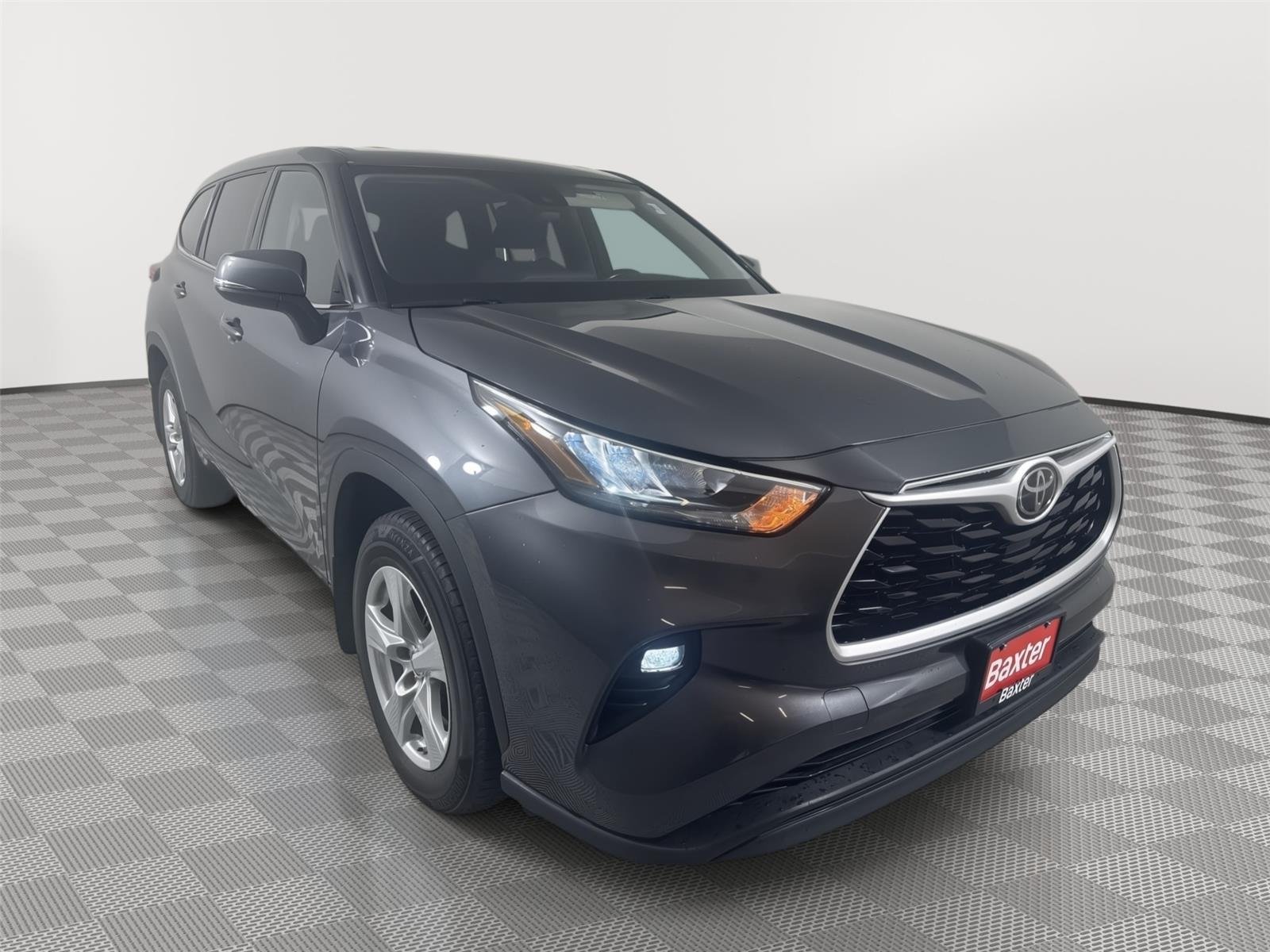 Used 2020 Magnetic Gray Metallic Toyota LE image 1