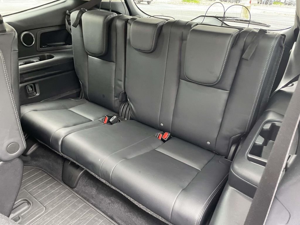 Used 2024 Magnetite Gray Metallic Subaru Touring image 3