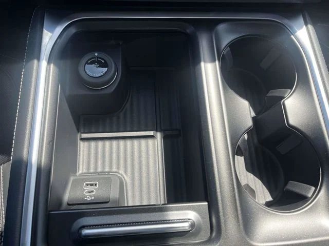 New 2026 Glacier Gray Metallic Tri-Coat Ford Platinum image 12