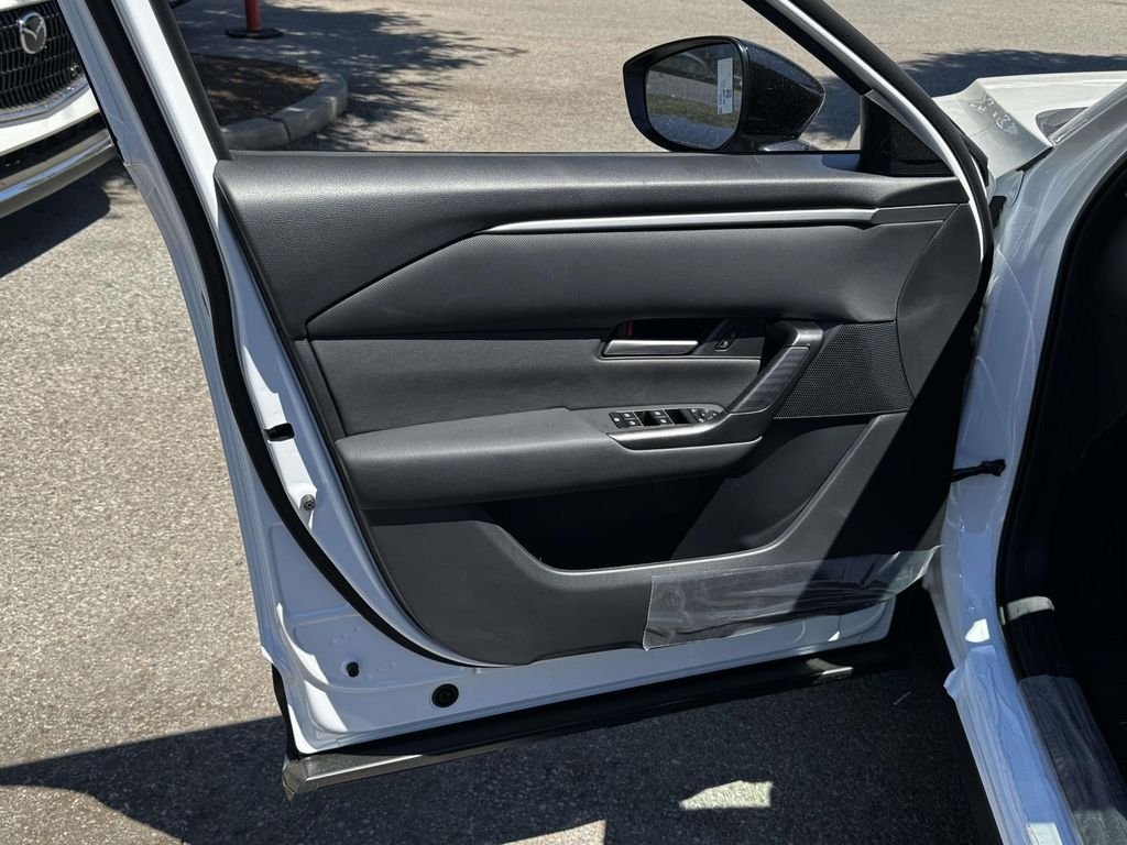 New 2026 Wind Chill Pearl Mazda Preferred AWD image 12