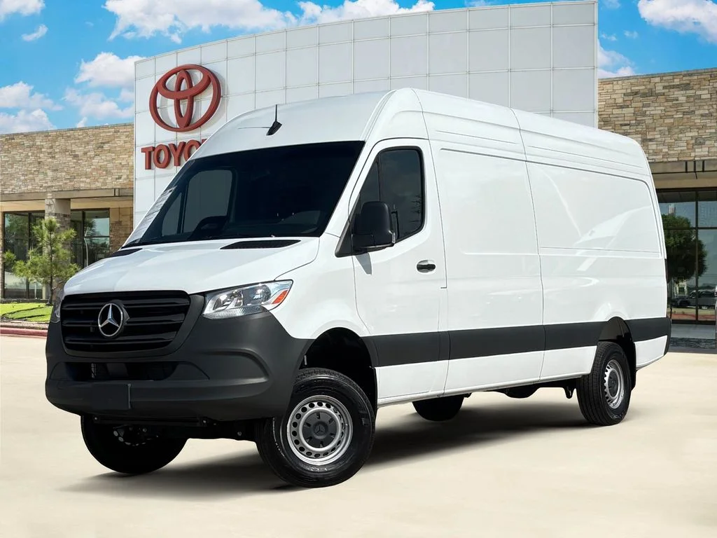 2025 Mercedes-Benz Sprinter 2500 170 WB HO High Roof 4x4's photo