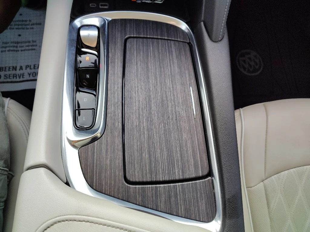 Used 2022 Blue Metallic Buick Avenir image 23