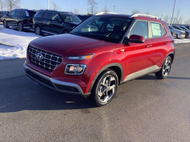 2026 Hyundai Venue SEL w/ 2-Tone Roof IVT's photo