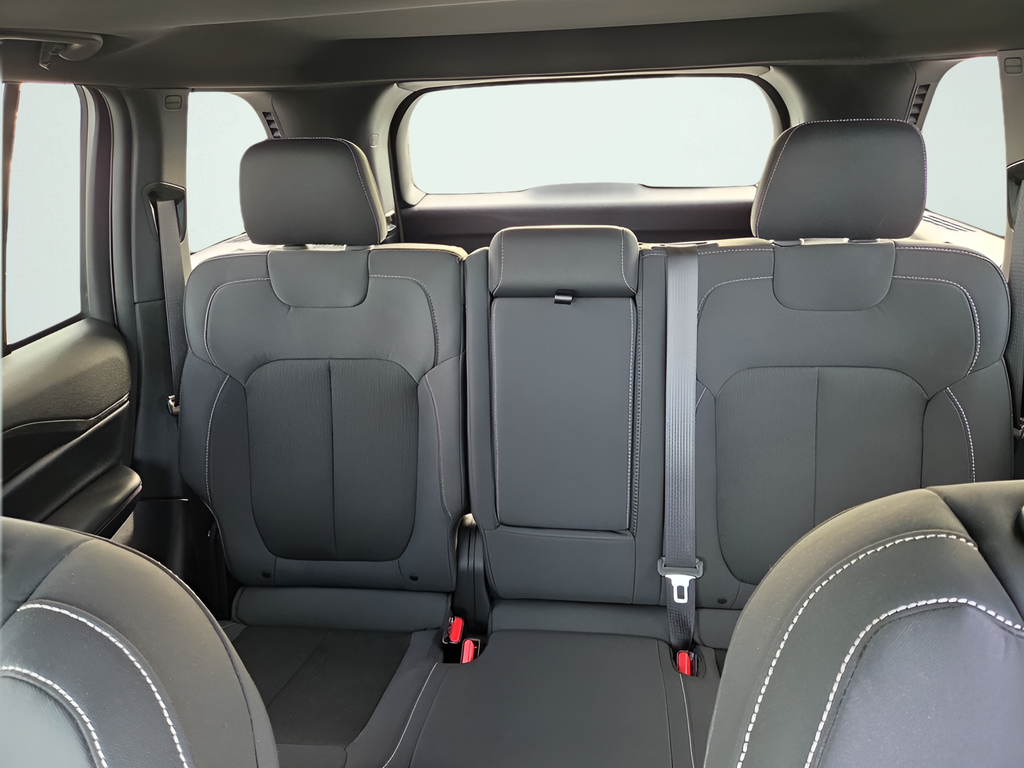 Used 2024 White Jeep Laredo X image 20