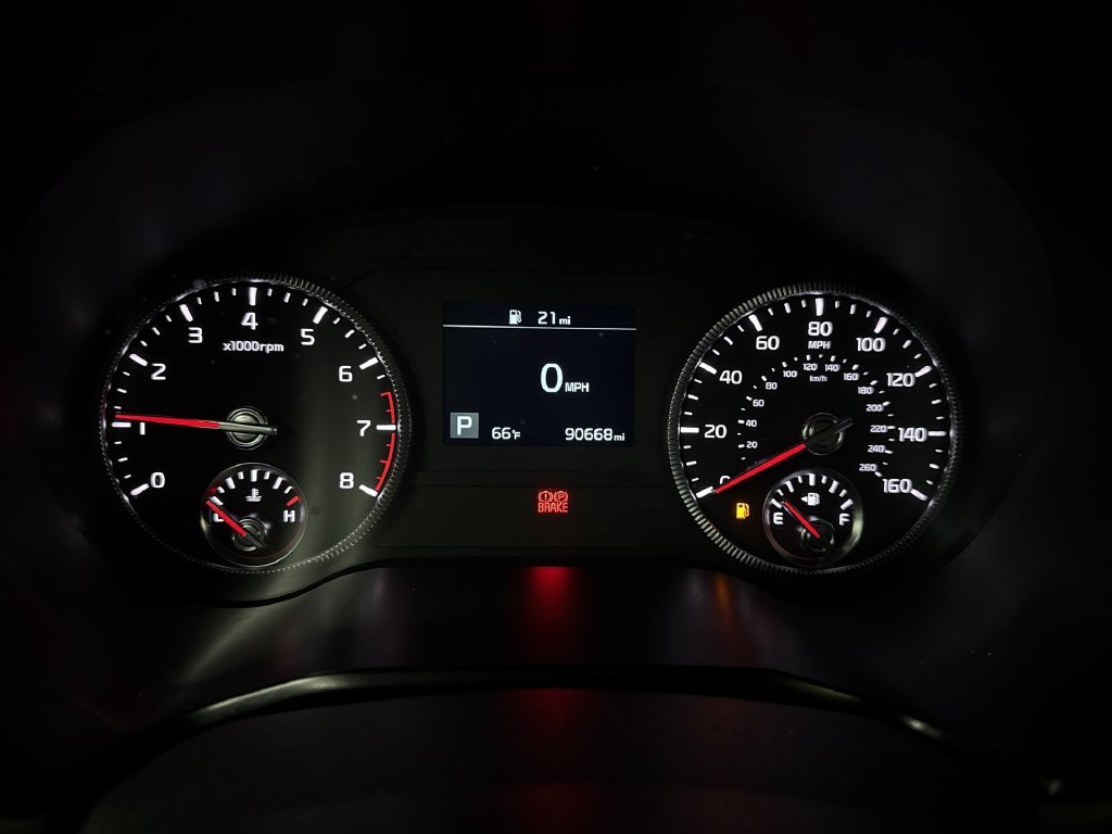 Used 2022 Ebony Black Kia S image 23