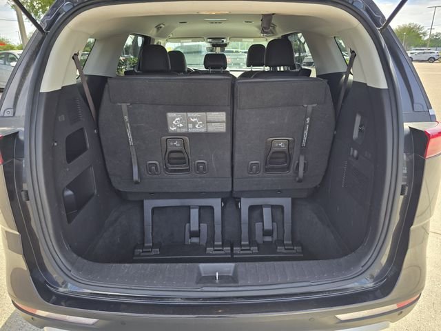 Used 2024  Kia LX image 10