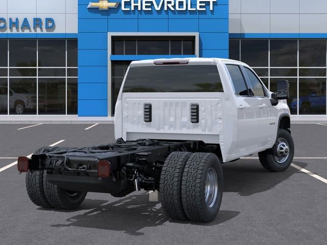 New 2026 Summit White Chevrolet Work Truck image 4