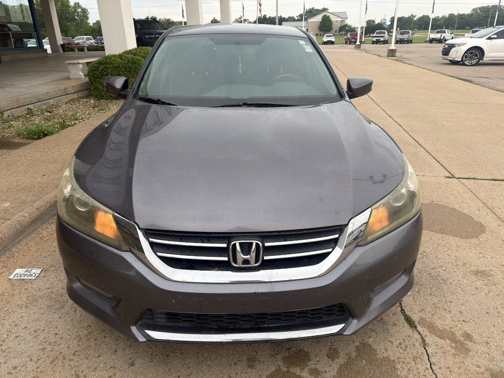 Used 2014 Modern Steel Metallic Honda Sport image 7