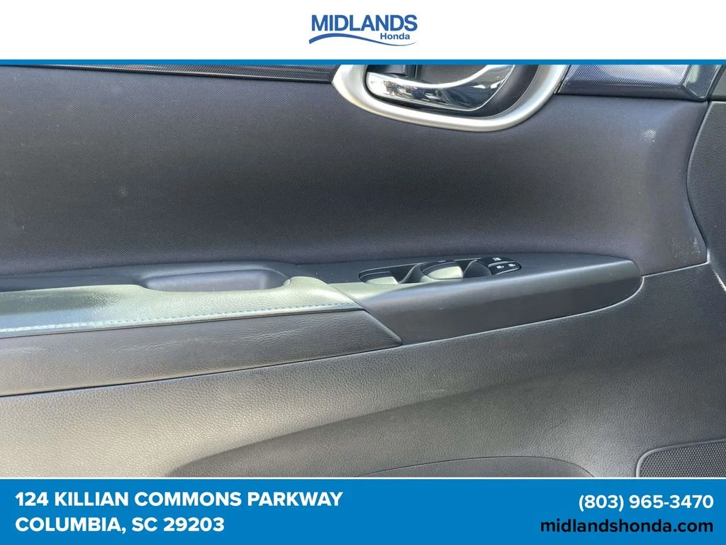 Used 2018 Super Black Nissan SR image 16