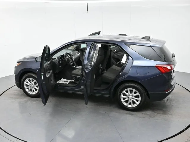 Used 2018 STORM BLUE METALLIC Chevrolet LT image 42