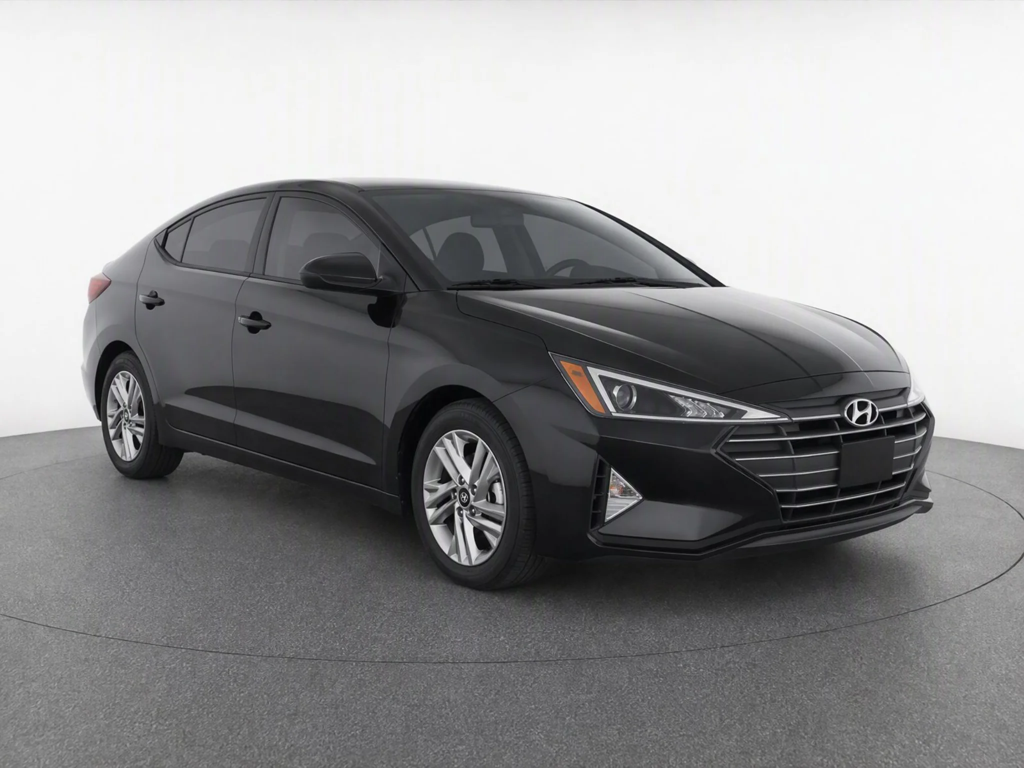 Used 2020 Phantom Black Hyundai SEL image 2