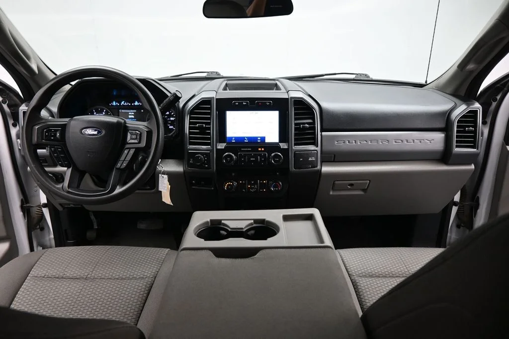 Used 2021 White Ford XLT image 16