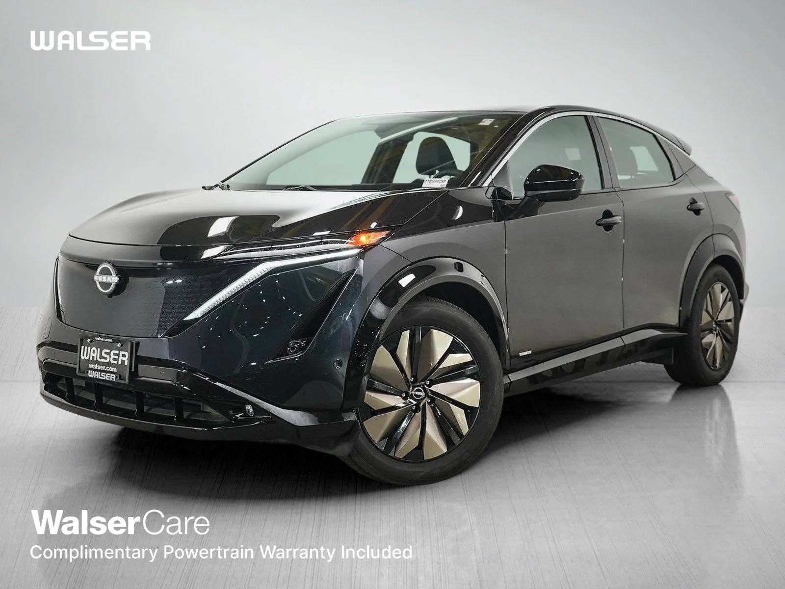 Used 2023 Northern Lights Metallic Nissan PREMIERE image 1