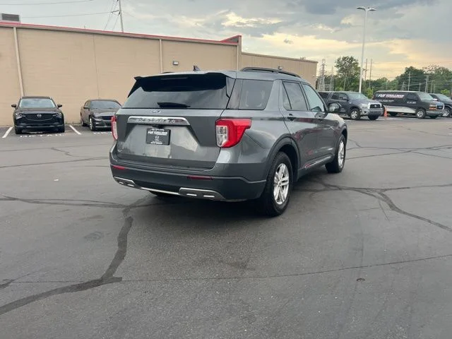 Used 2023 Gray Ford XLT image 9