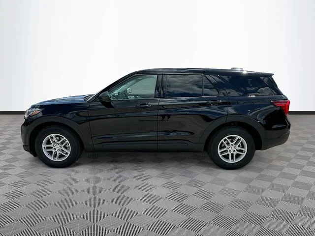 New 2026 Black Metallic Ford Active image 3