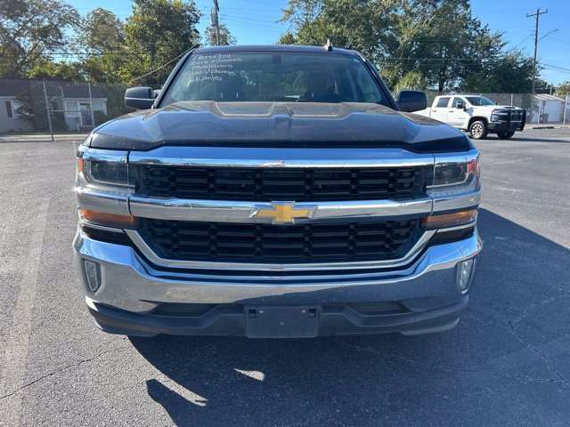 Used 2018 Black Chevrolet LT image 7