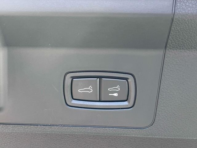 Used 2024 White Porsche 4 image 21