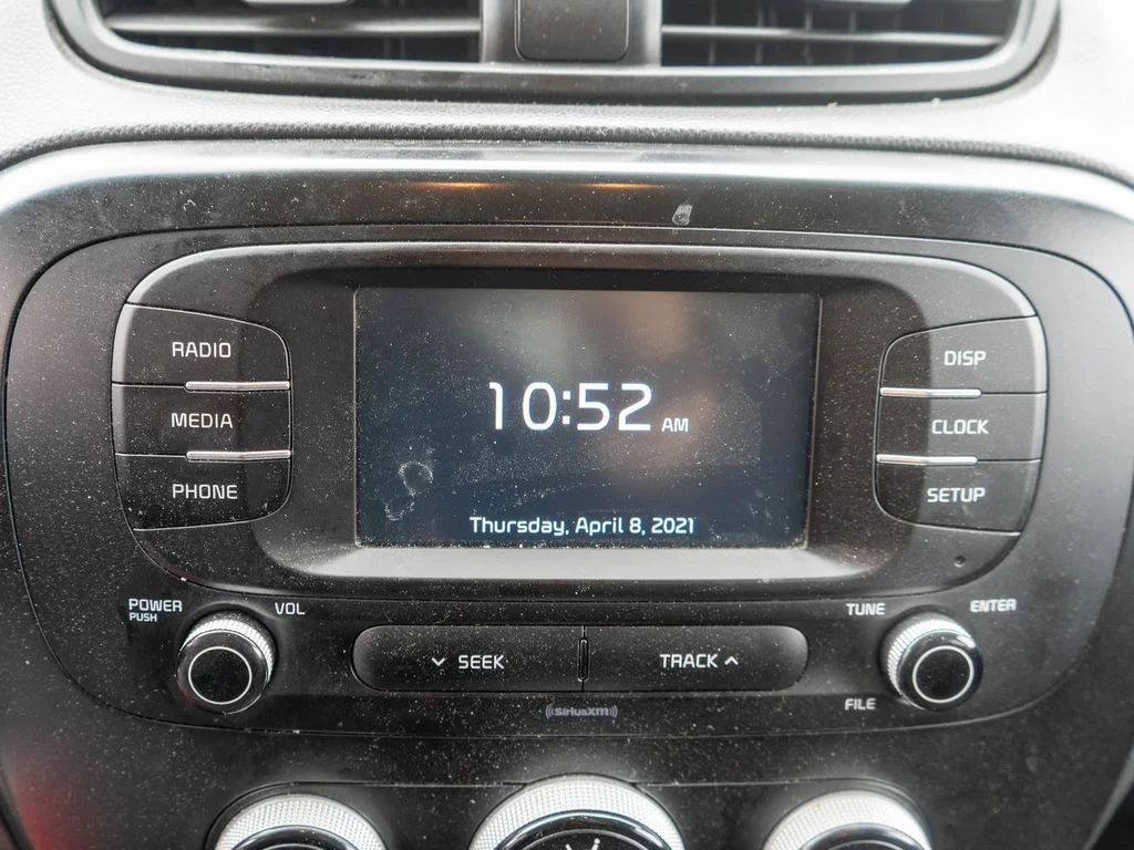 Used 2019 Gray Kia Base image 20