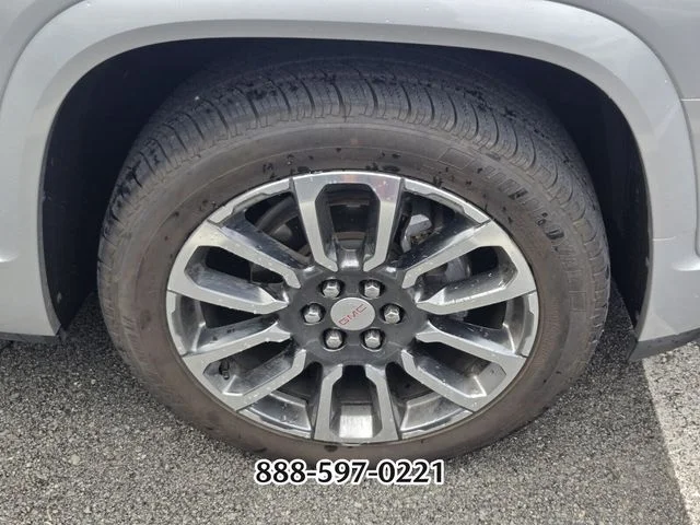 Used 2020 Silver GMC Denali image 10