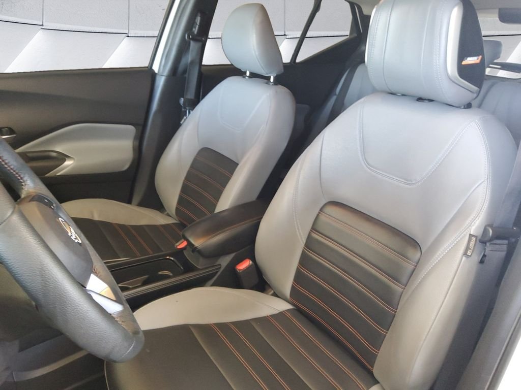 Used 2023 White Nissan SR image 8